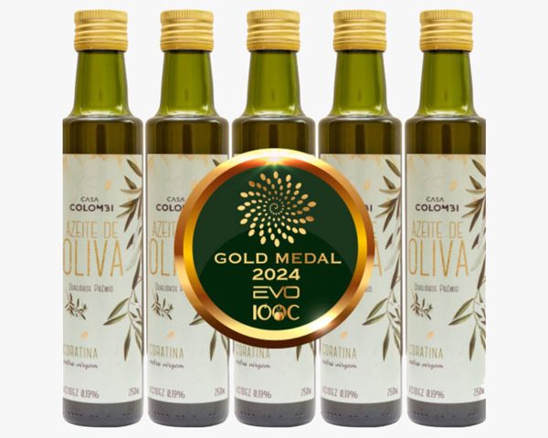 O azeite de oliva Coratina produzido pela Casa Colombi em Maria da Fé, na Serra da Mantiqueira, recebeu o prêmio Best of Country como o Melhor do Brasil no EVO IOOC Italy – International Olive Oil, principal concurso de azeites de oliva da Itália e um dos cinco mais importantes concursos internacionais do mundo.